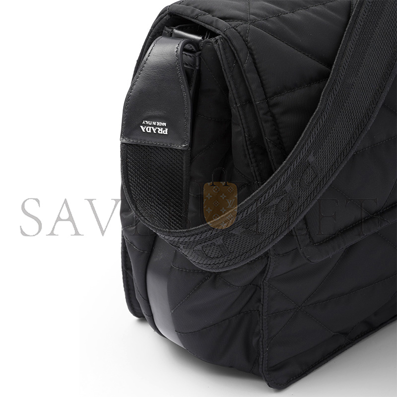 Pra*a topstitched re-nylon shoulder bag 2vd057 (36*28*14cm)